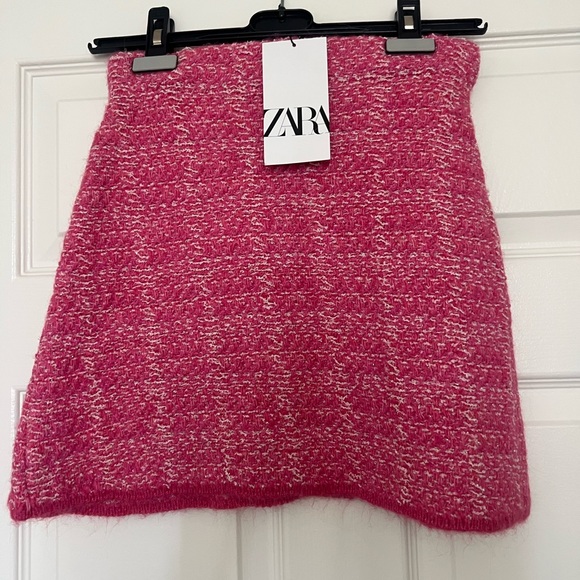 Zara Mini Rose Pink Skirt Tweed Textured NWO SIZE S - Picture 4 of 6